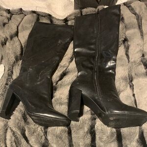#359 Fashion Nova Black Knee-High Women's Boots